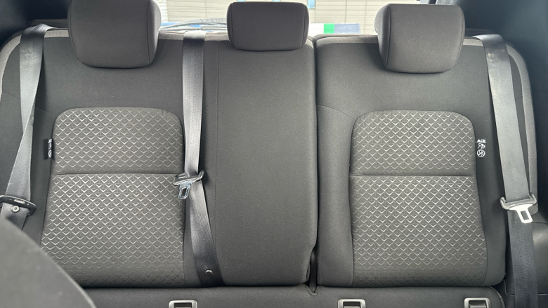 Nissan Juke 1.0 DiG-T 114 N-Connecta 5dr Petrol Hatchback